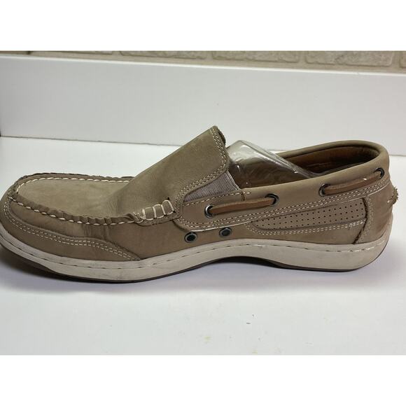 Tommy Bahama Men\'s First Mate Nubuck Loafers Size 11